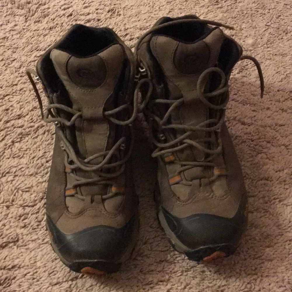 Men’s oboe hiking boot size 10.5